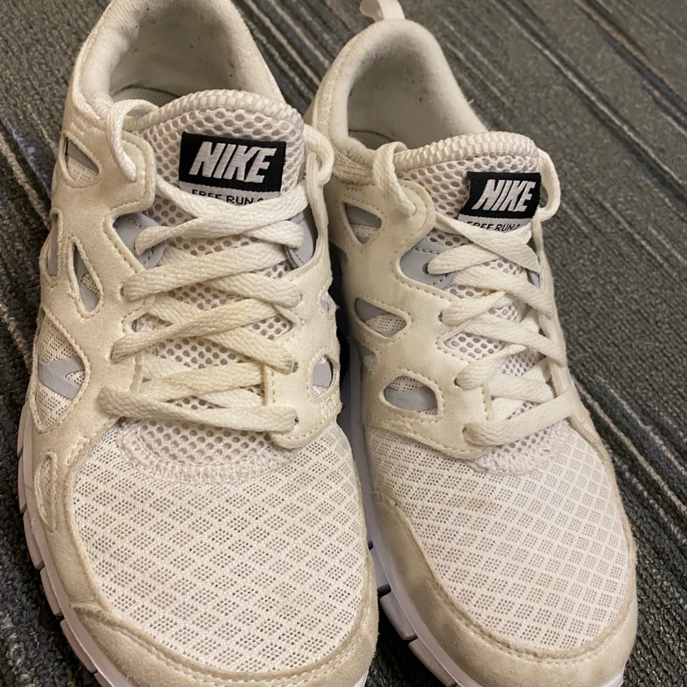 Nike running shoes size 7 womens